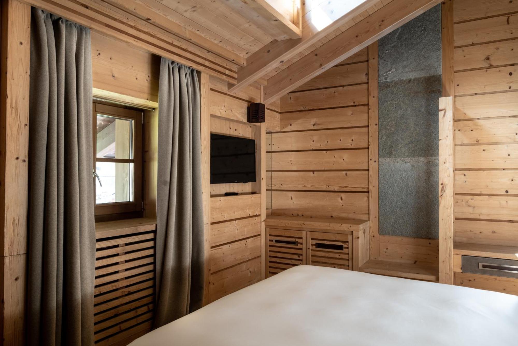 Rosapetra Spa Resort - Small Luxury Hotels Of The World Cortina d'Ampezzo Exterior photo